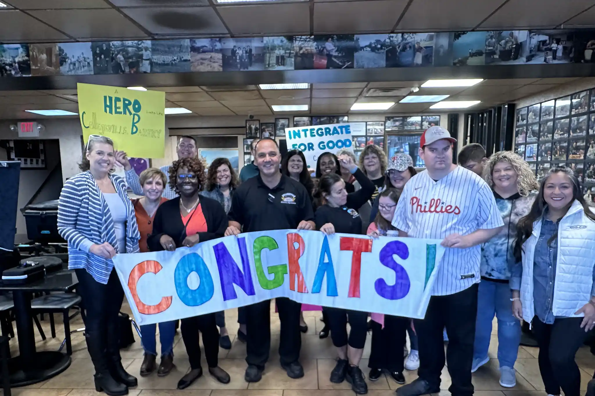 Community Heroes Night "Congrats" sign